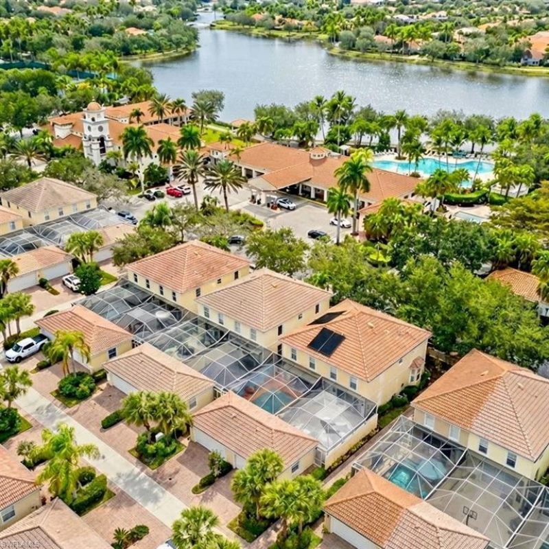 6186 Towncenter Cir, Naples, FL 34119 Photo