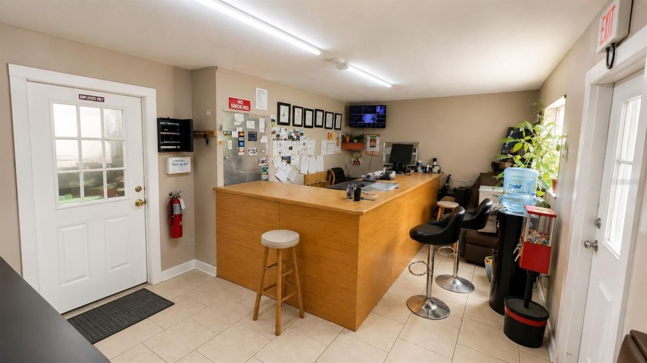 10 Barry Avenue, Mascotte, FL 34753 Photo