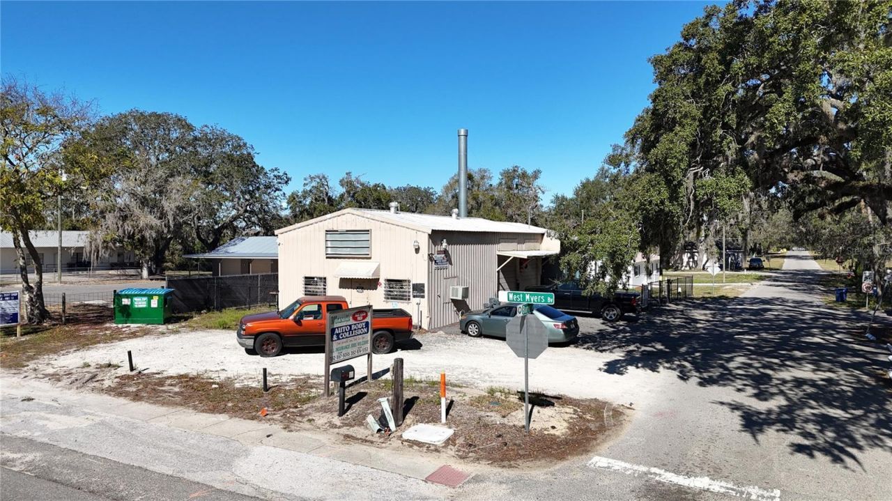 10 Barry Avenue, Mascotte, FL 34753 Photo