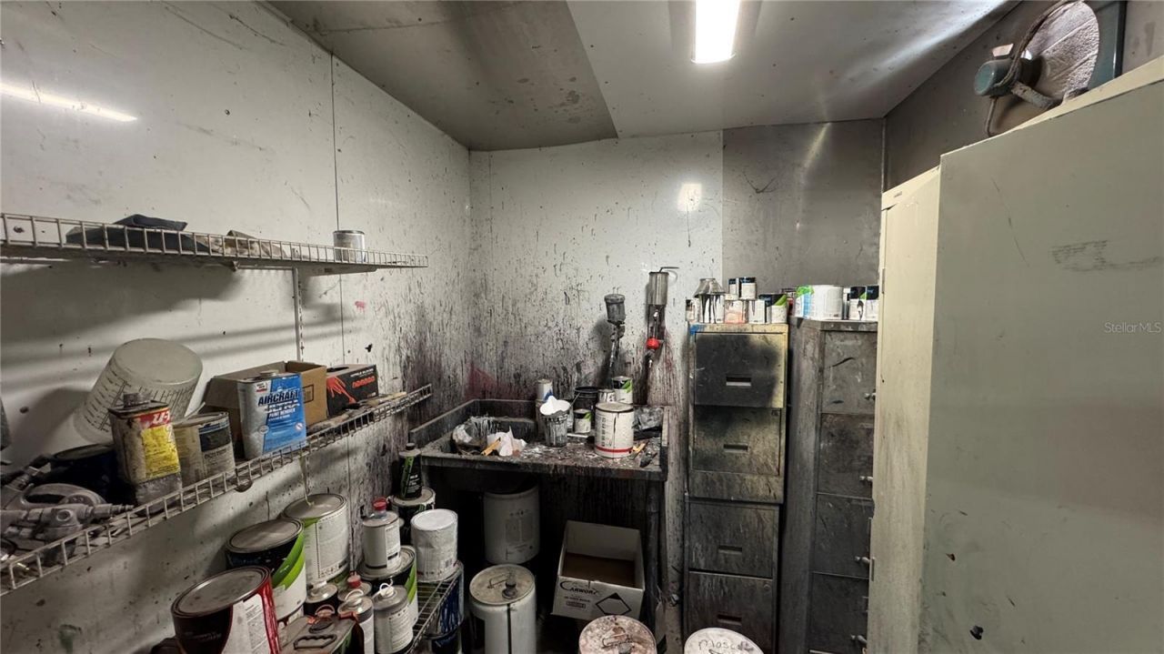 10 Barry Avenue, Mascotte, FL 34753 Photo