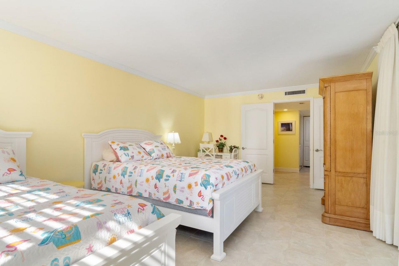 8767 Midnight Pass Road, Unit 101F, Sarasota, FL 34242 Photo