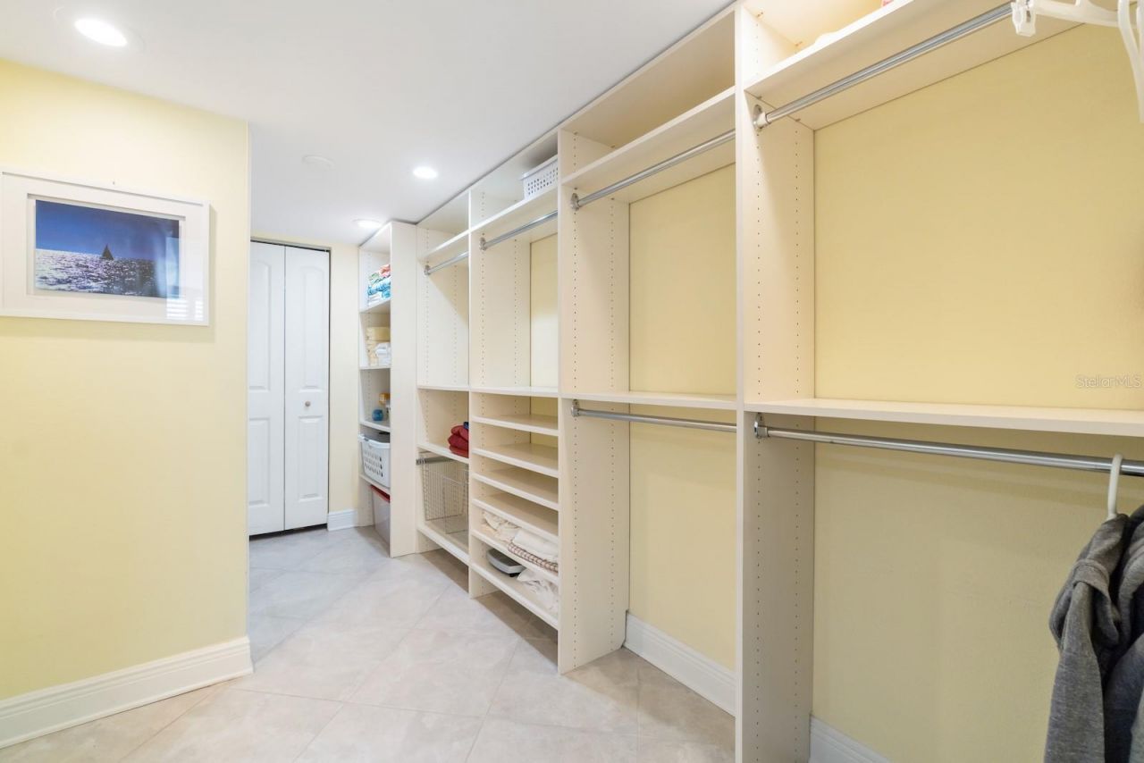 8767 Midnight Pass Road, Unit 101F, Sarasota, FL 34242 Photo