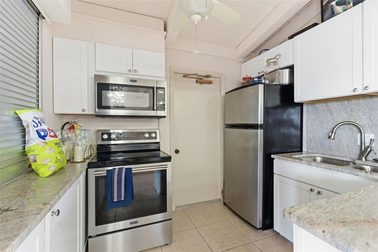 1 Colony Point Drive, Unit 16C, Punta Gorda, FL 33950 Photo