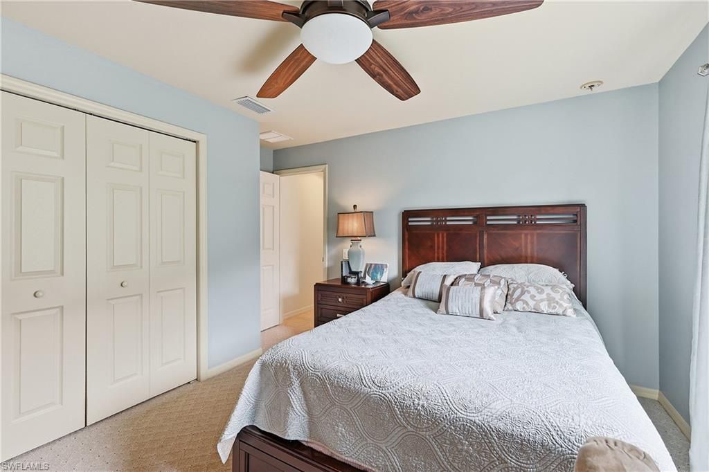 927 SW 28th Ter, Cape Coral, FL 33914 Photo