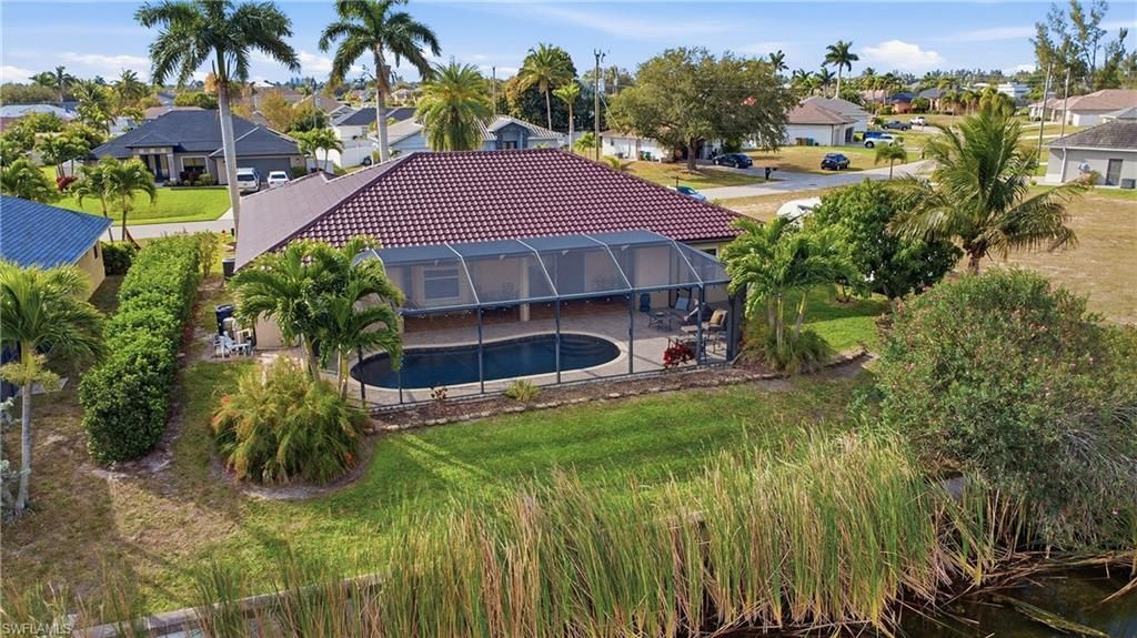 927 SW 28th Ter, Cape Coral, FL 33914 Photo