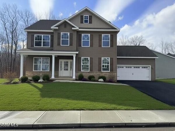 2 Balsam Court, Ballston Lake, NY 12019