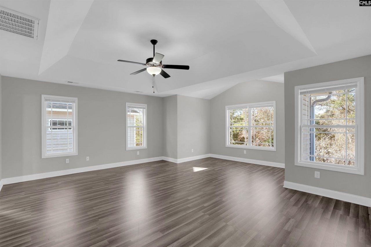 151 Ventnor Avenue  Photo 15