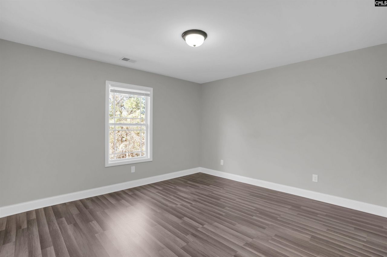 151 Ventnor Avenue  Photo 21