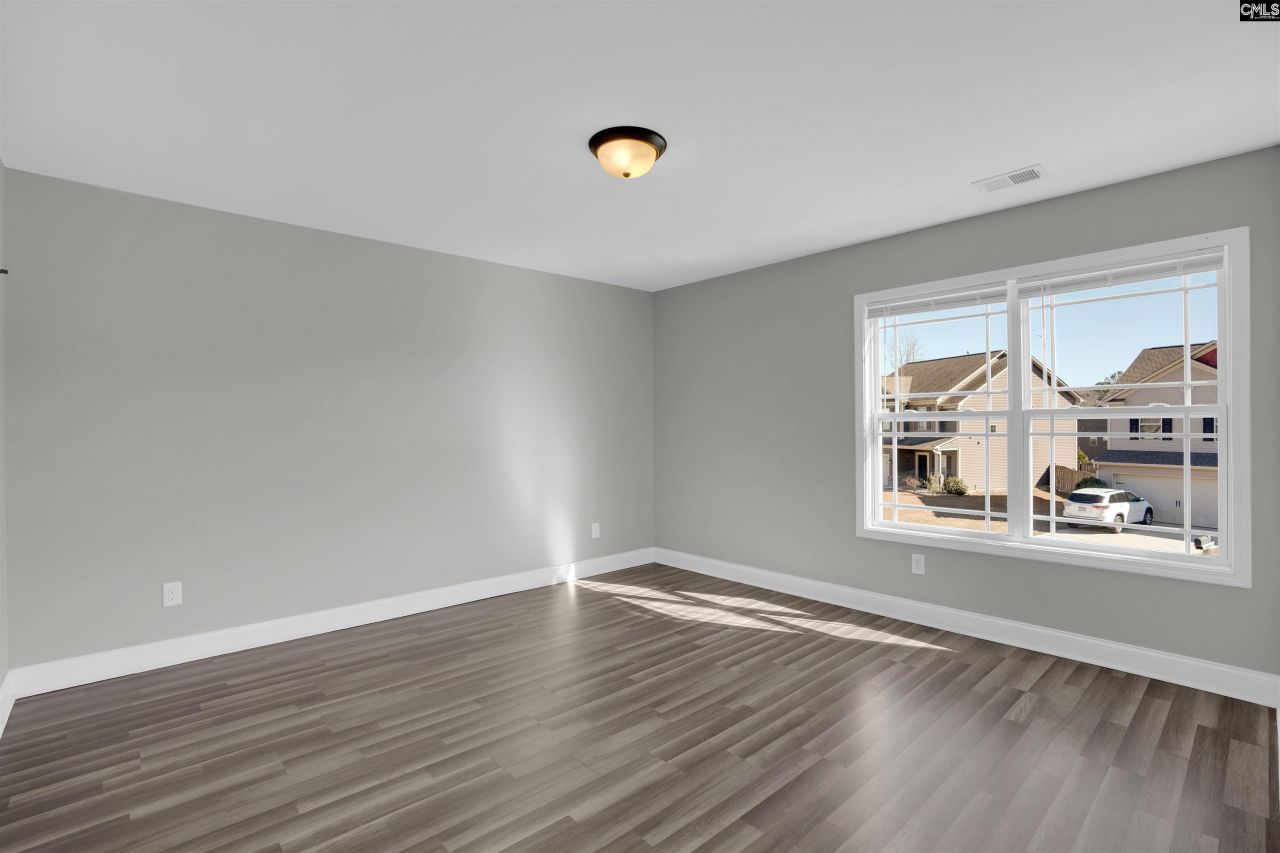 151 Ventnor Avenue  Photo 24