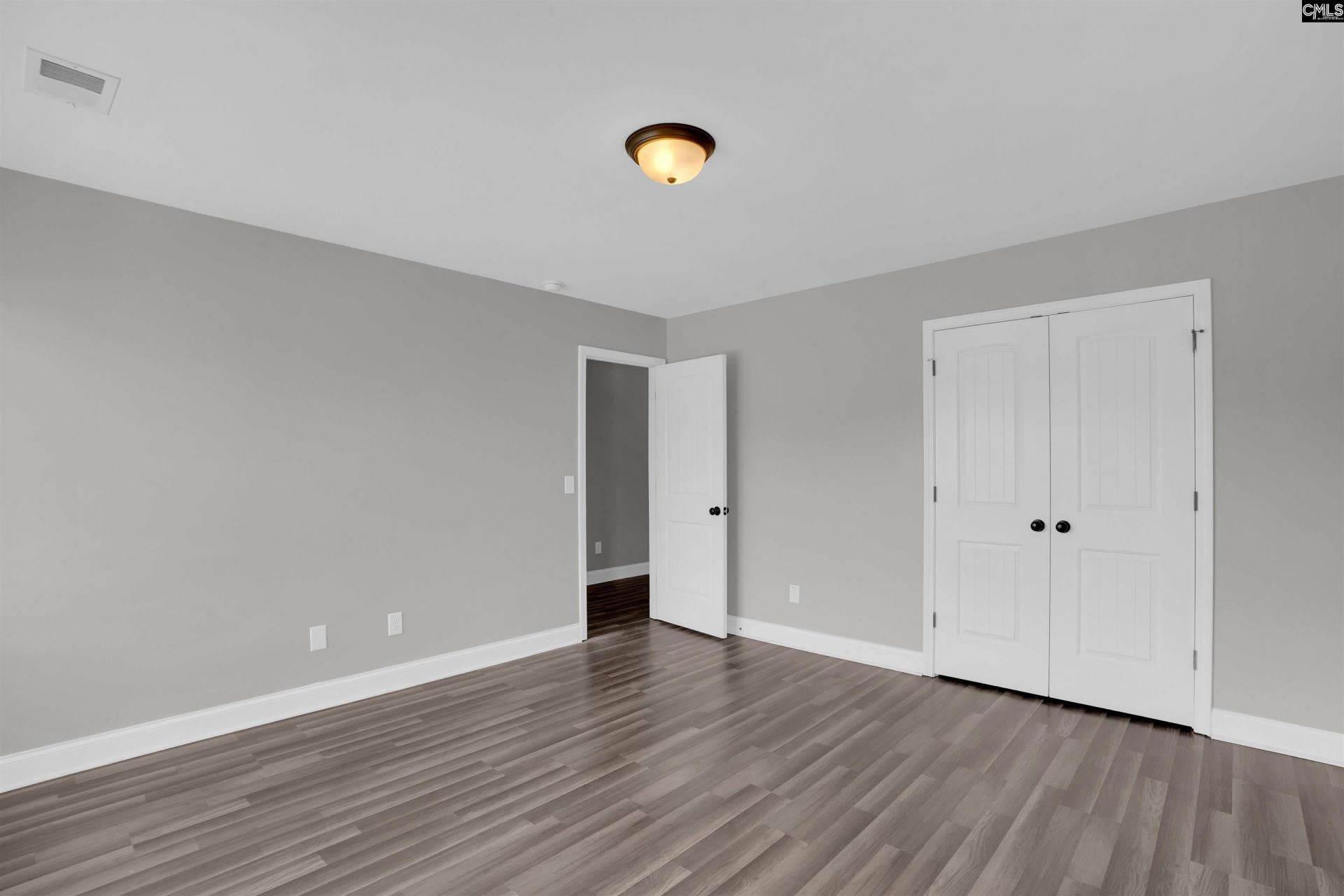 151 Ventnor Avenue Photo 30