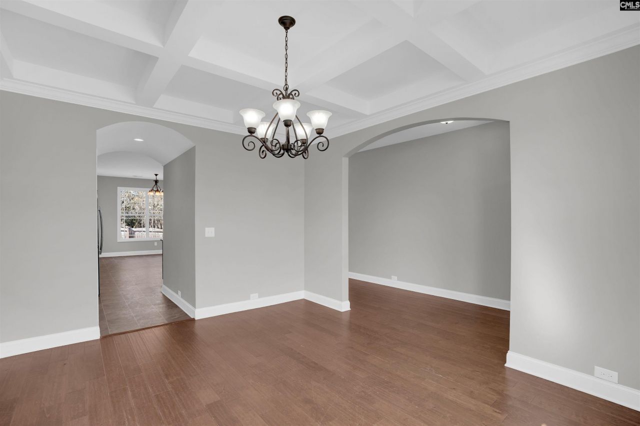 151 Ventnor Avenue  Photo 5