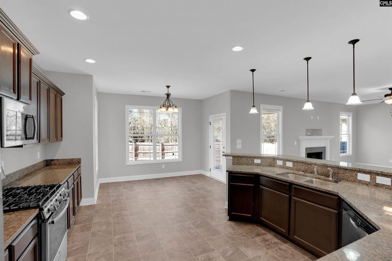 151 Ventnor Avenue  Photo 6