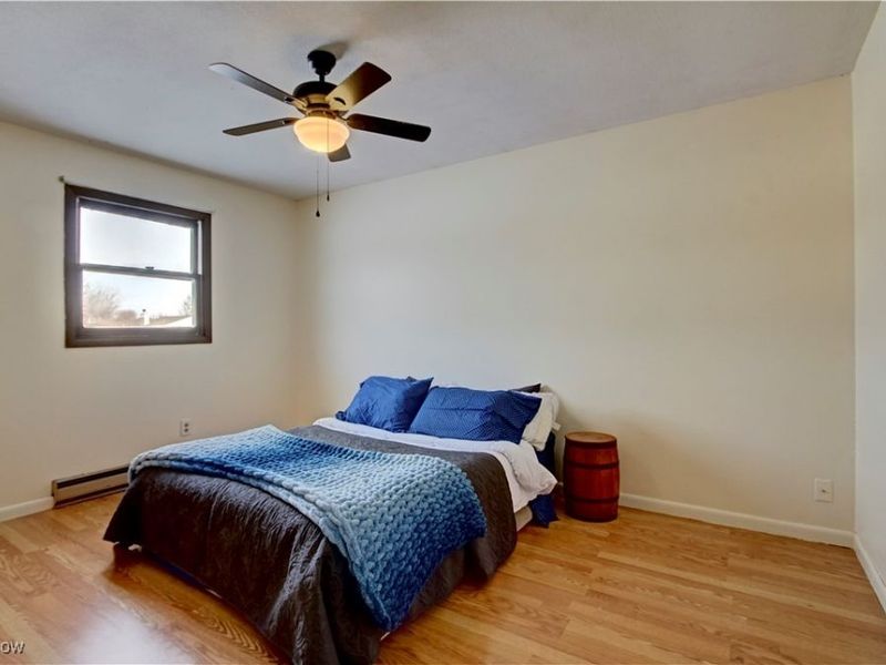 411 Oaknoll Drive, Amherst, OH 44001 Photo 27