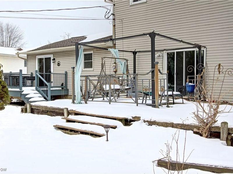 411 Oaknoll Drive, Amherst, OH 44001 Photo 38