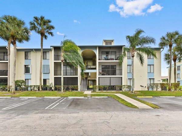 1106 Green Pine Boulevard, Unit G3, West Palm Beach, FL 33409