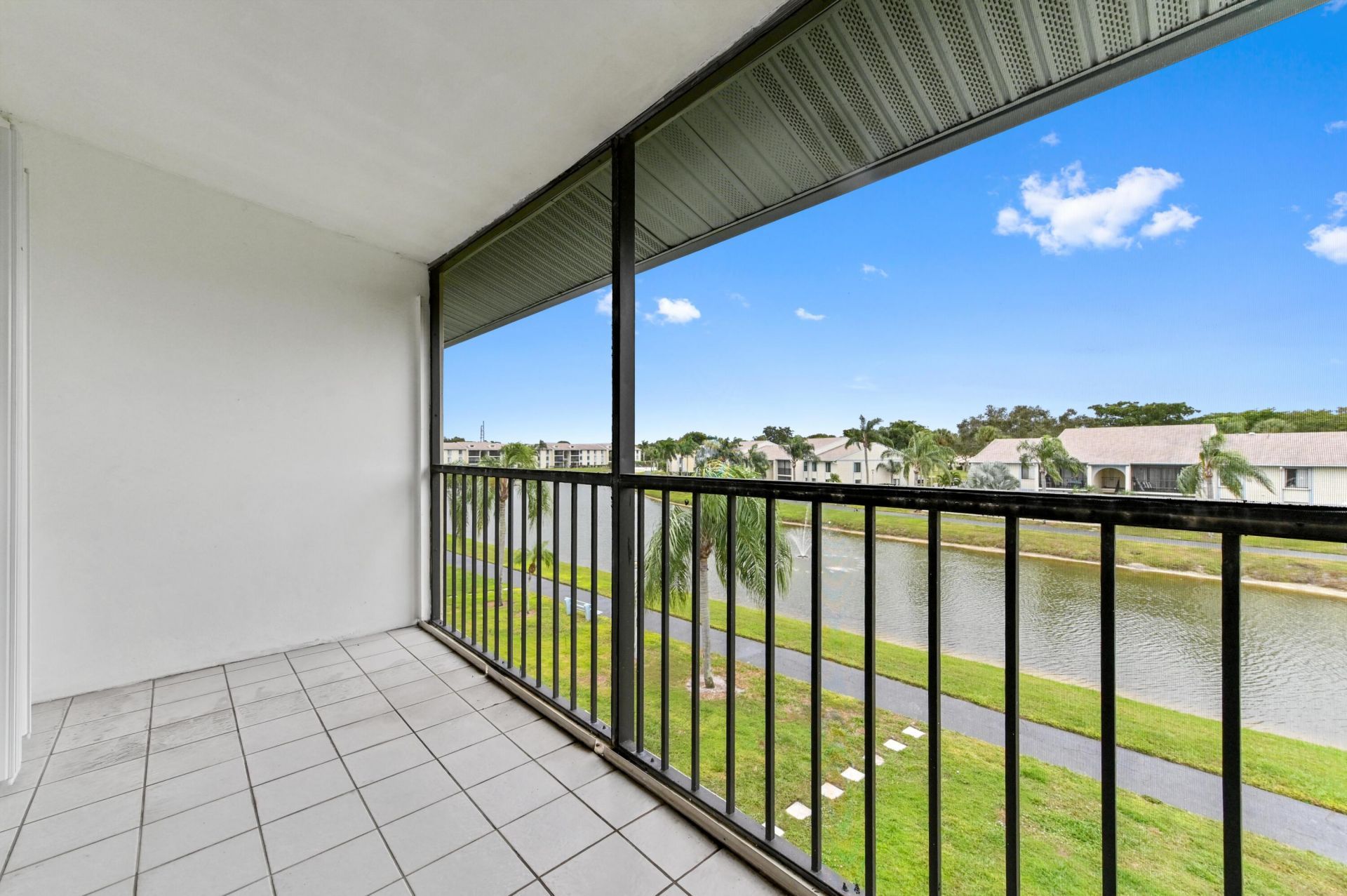 1106 Green Pine Boulevard, Unit G3, West Palm Beach, FL 33409 Photo