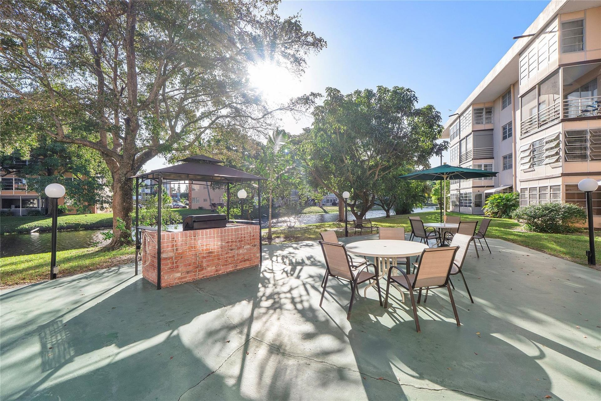 2900 NW 47th Terrace, Unit 304, Lauderdale Lakes, FL 33313 Photo