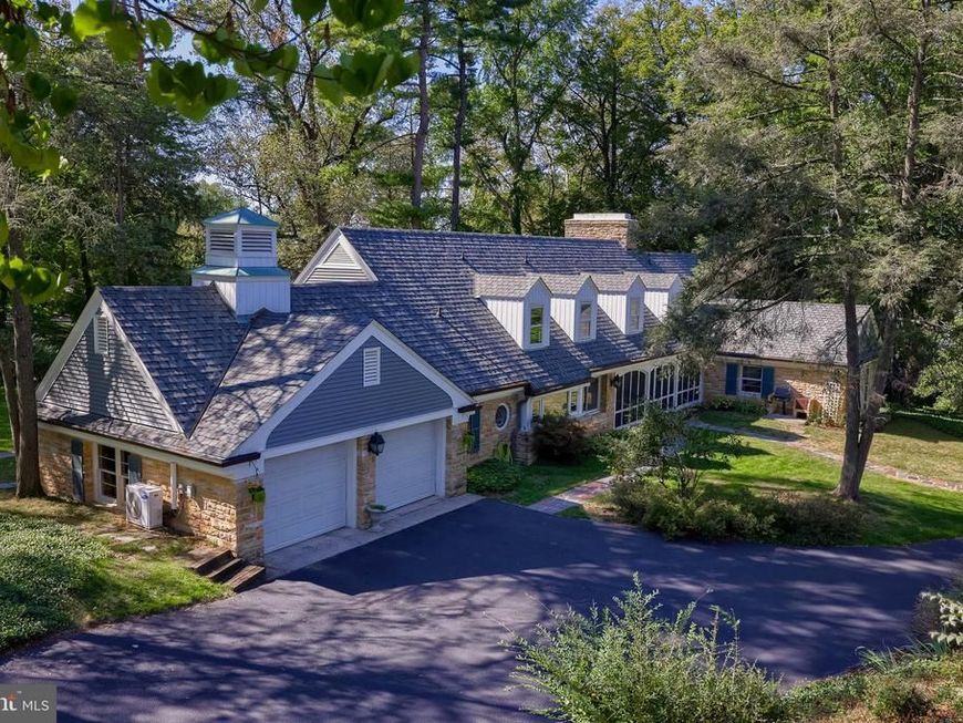 1201 Brockie Drive, York, PA 17403 Main Photo