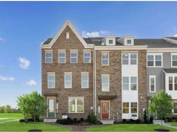 10933 PINNACLE GREEN ROAD, UPPER MARLBORO, MD 20774