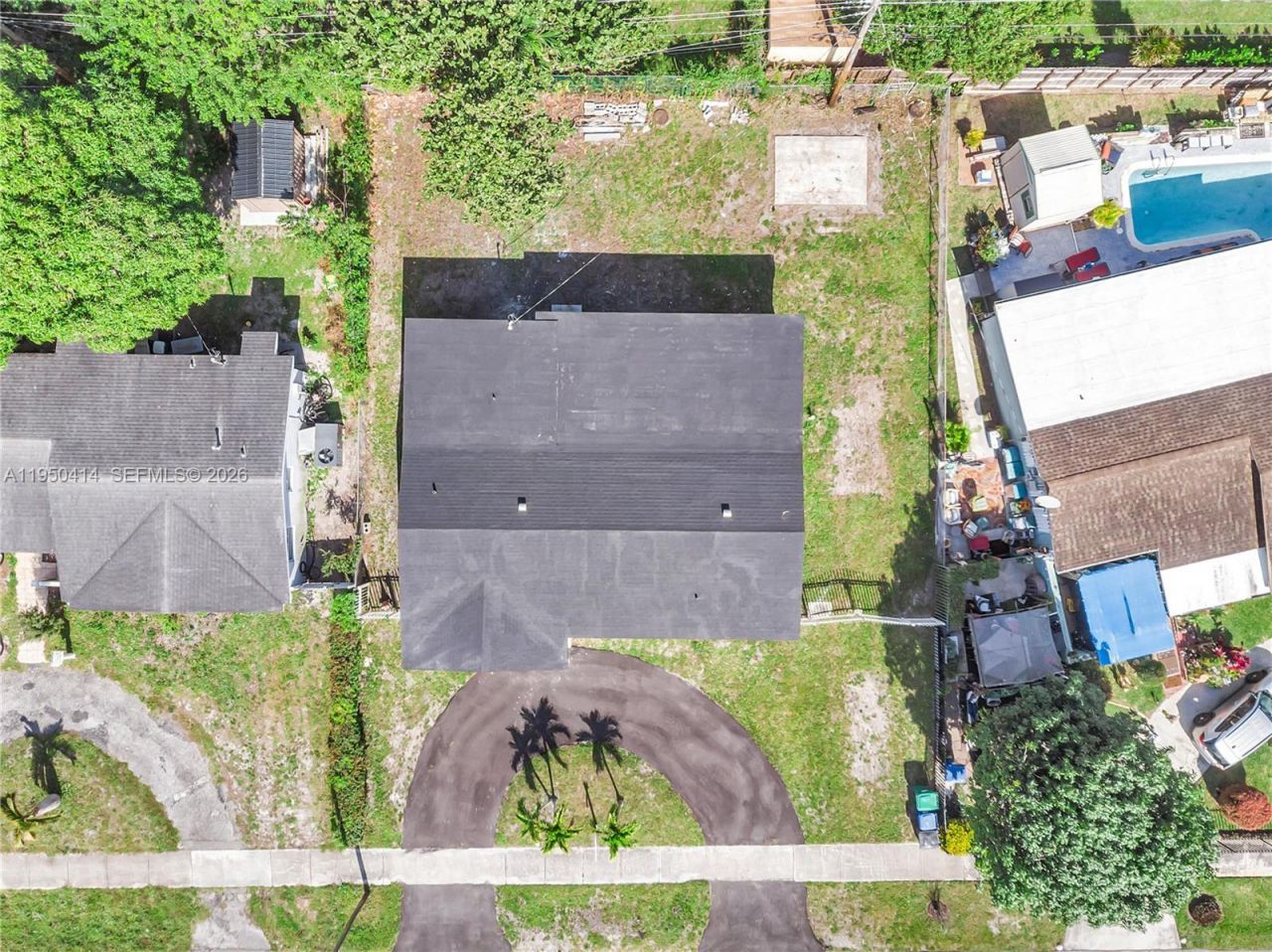 911 NW 200th Ter , Miami Gardens, FL 33169 Photo