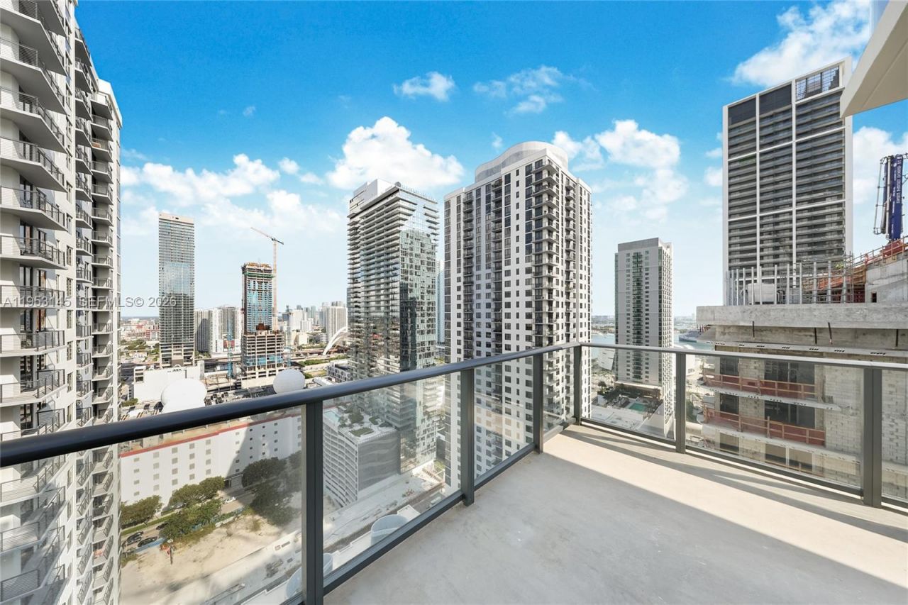 11 NE 6th Street, Unit 3209, Miami, FL 33132 Photo