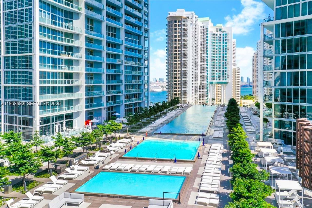 465 Brickell Ave, Unit 5603, Miami, FL 33131 Photo
