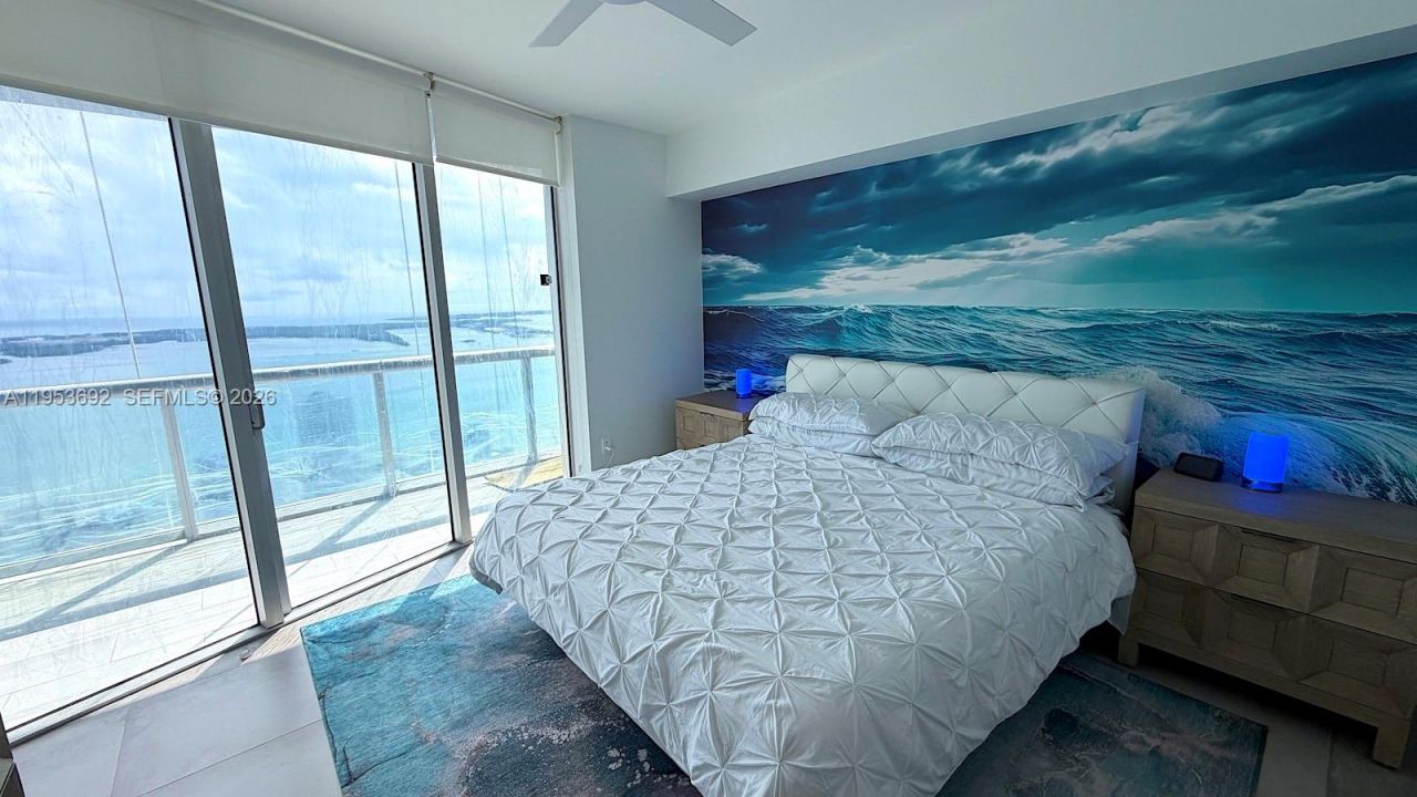 465 Brickell Ave, Unit 5603, Miami, FL 33131 Photo