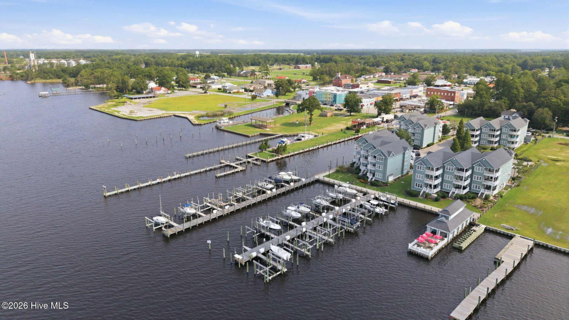 1308 Day Beacon Drive, Unit 8, Belhaven, NC 27810 Main Photo