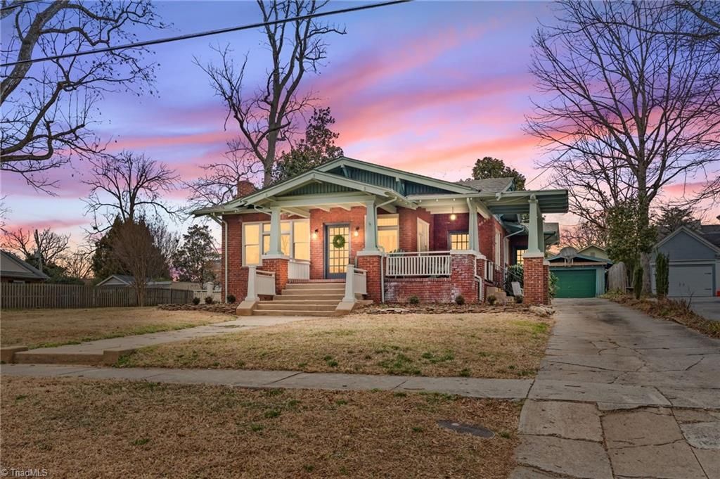 630 Colonial Drive, High Point, NC 27262 Main Photo