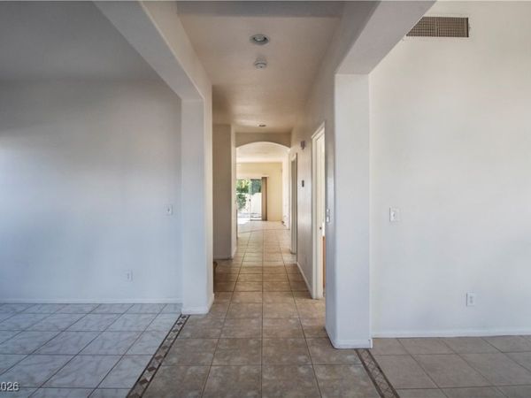 6560 Delicate Petal Court, Las Vegas, NV 89149