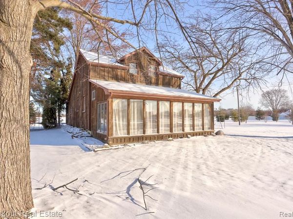 6180 Shattuck Road, Saginaw Twp, MI 48603