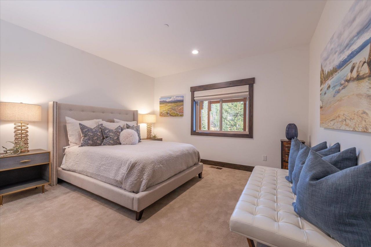 11529 Zermatt Drive, Truckee, CA 96161 Photo