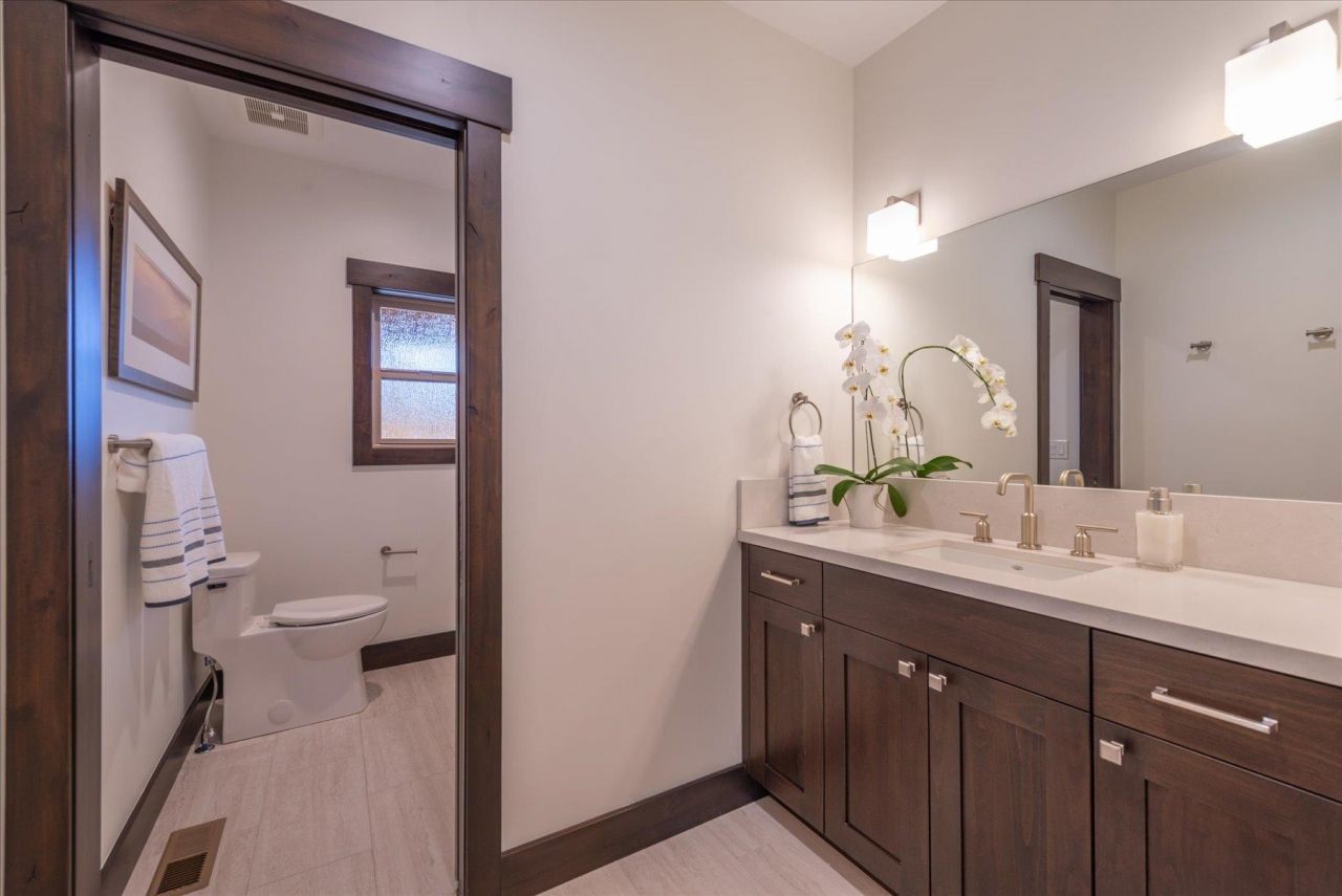 11529 Zermatt Drive, Truckee, CA 96161 Photo