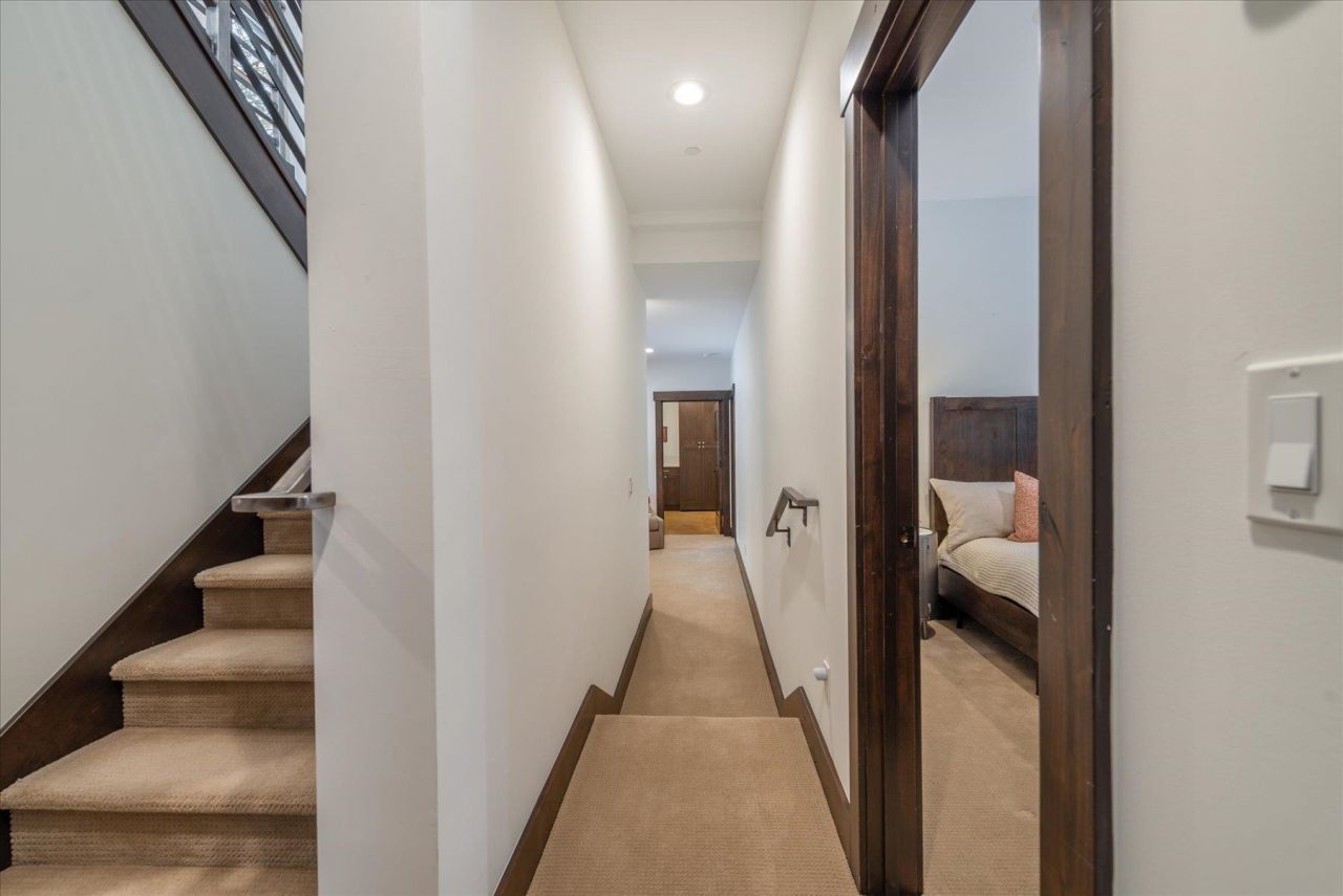 11529 Zermatt Drive, Truckee, CA 96161 Photo