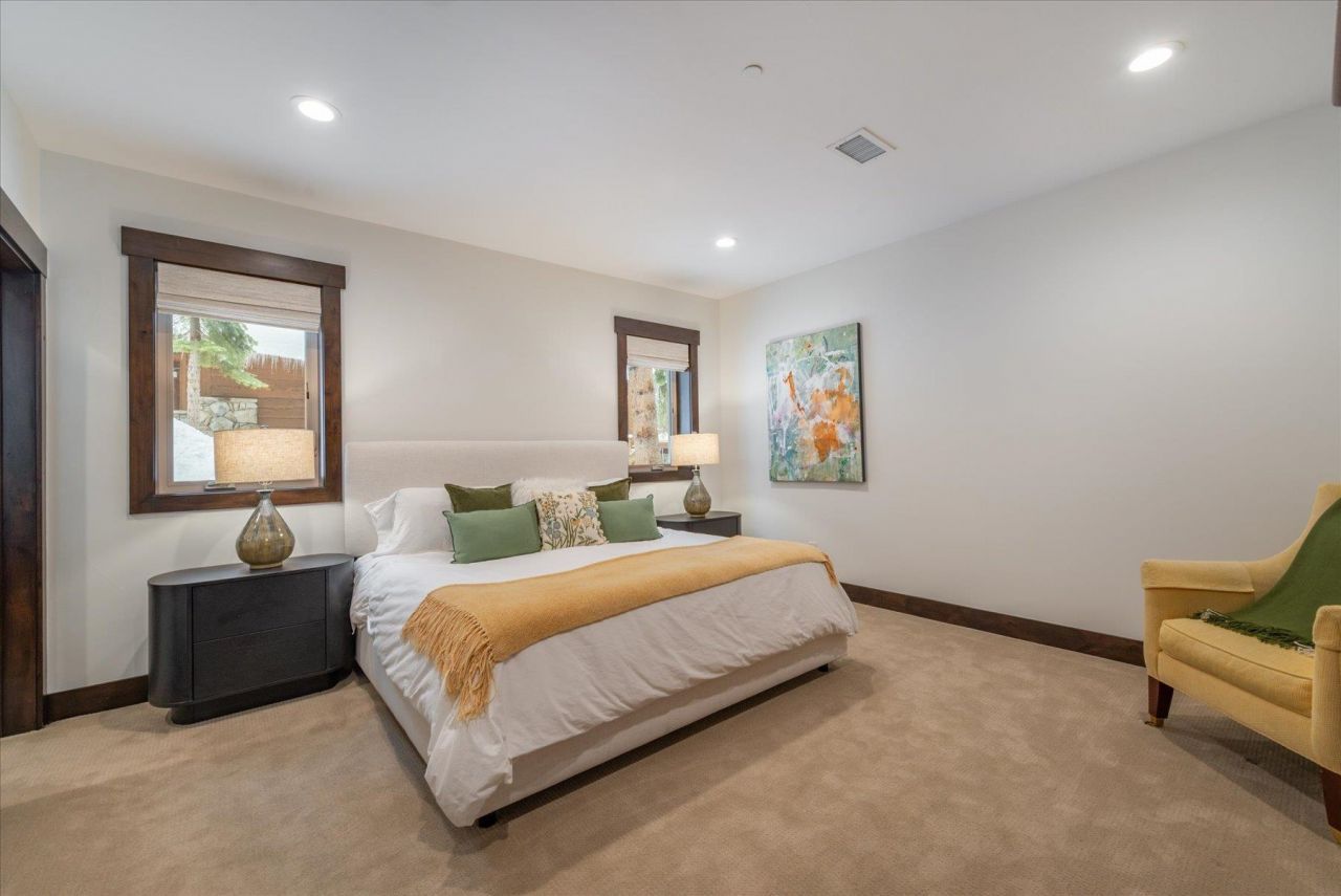 11529 Zermatt Drive, Truckee, CA 96161 Photo