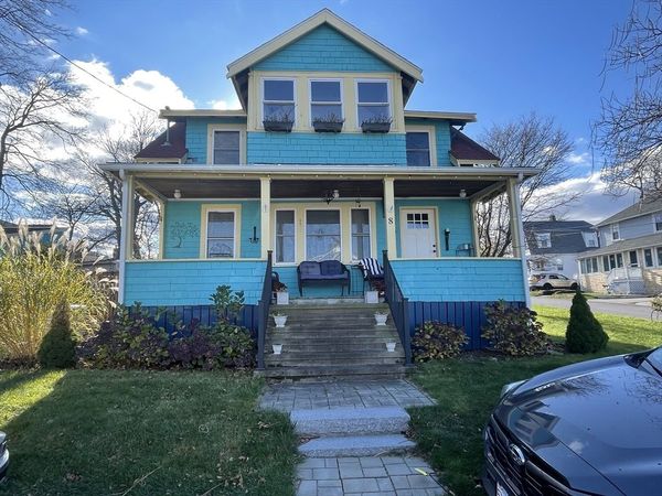 8 Hampton Circle, Hull, MA 02045