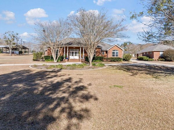 2500 LAKEFAIR Drive, Tallahassee, FL 32317