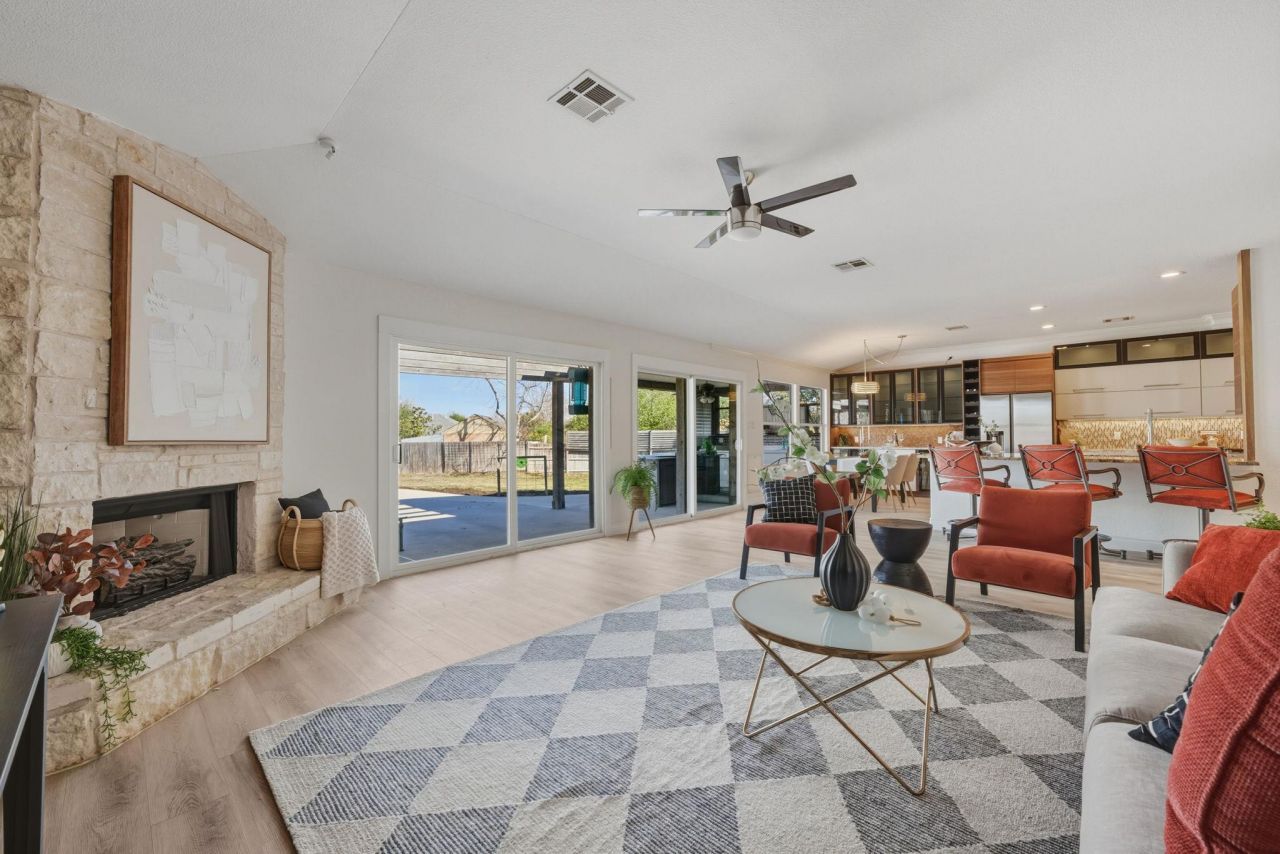 107 Rock Chalk Ct, Round Rock, TX 78664 Main Photo