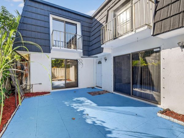 176 Woodland Road, Palm Springs, FL 33461