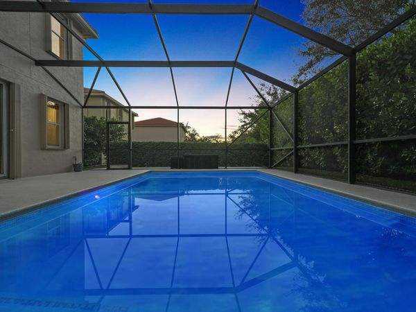 6143 SE Crooked Oak Avenue, Hobe Sound, FL 33455