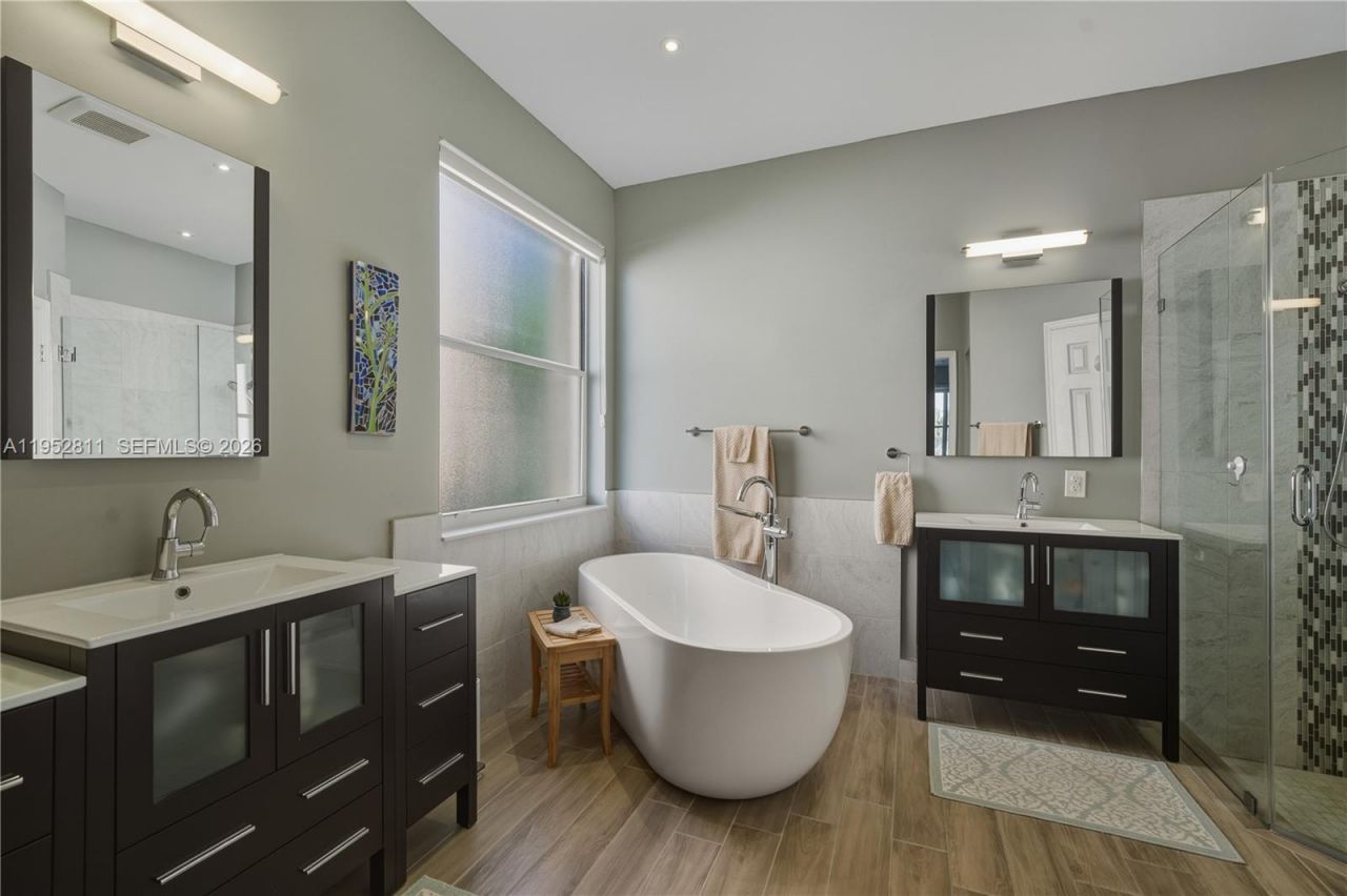 12783 NW 18th Mnr, Pembroke Pines, FL 33028 Photo