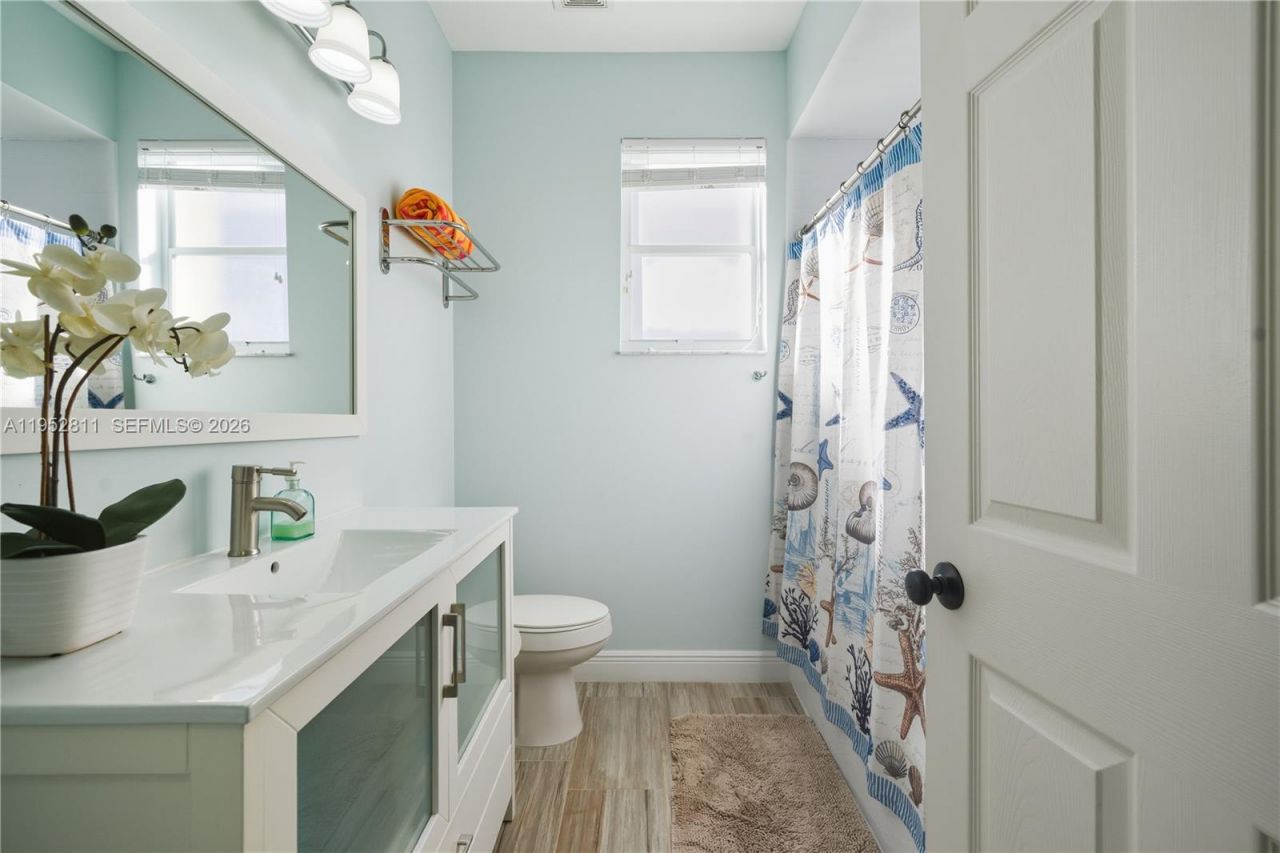 12783 NW 18th Mnr, Pembroke Pines, FL 33028 Photo