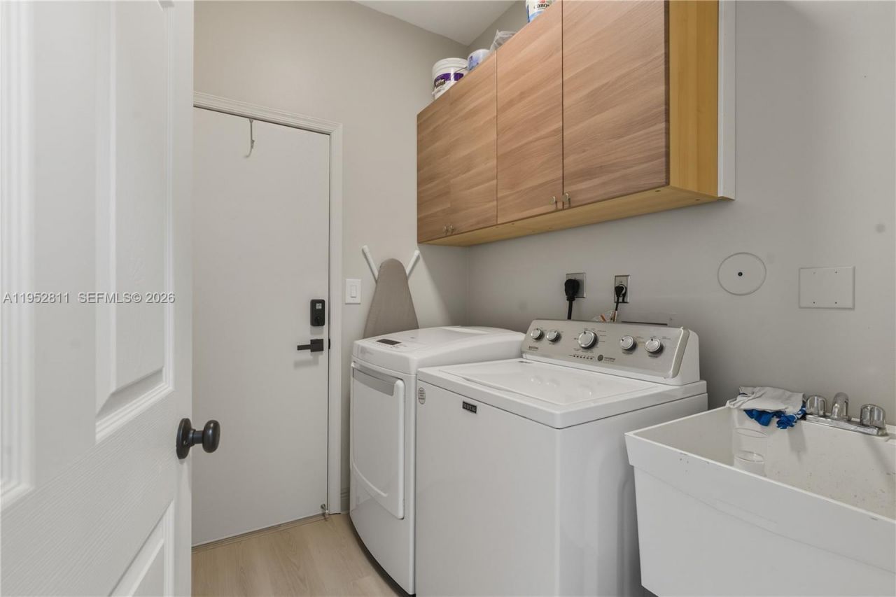 12783 NW 18th Mnr, Pembroke Pines, FL 33028 Photo