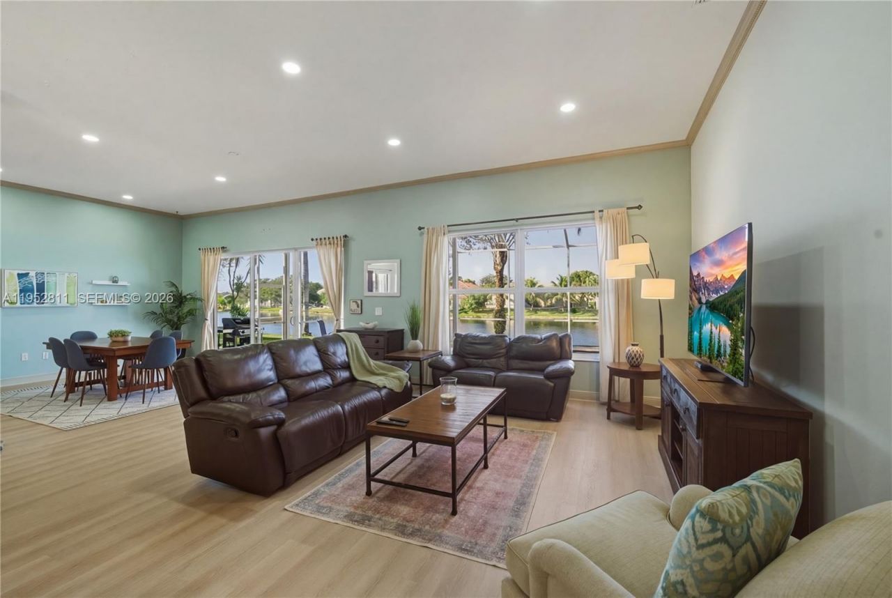 12783 NW 18th Mnr, Pembroke Pines, FL 33028 Photo