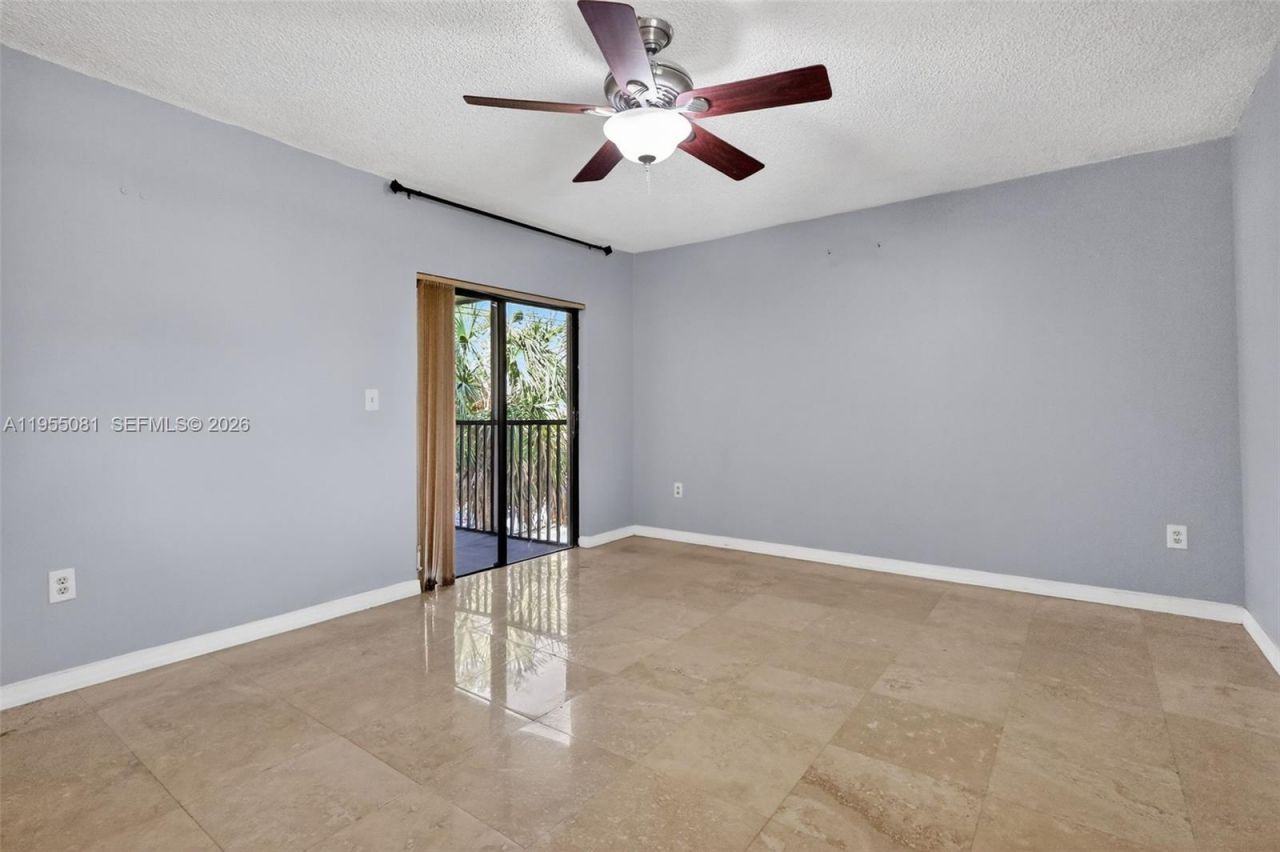 491 Ives Dairy Rd, Unit 306-5, Miami, FL 33179 Photo
