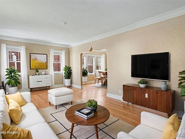 28 S 86th Street, Belleville, IL 62223