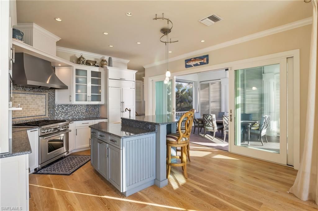 12271 Shoreview Dr, Matlacha, FL 33993 Photo