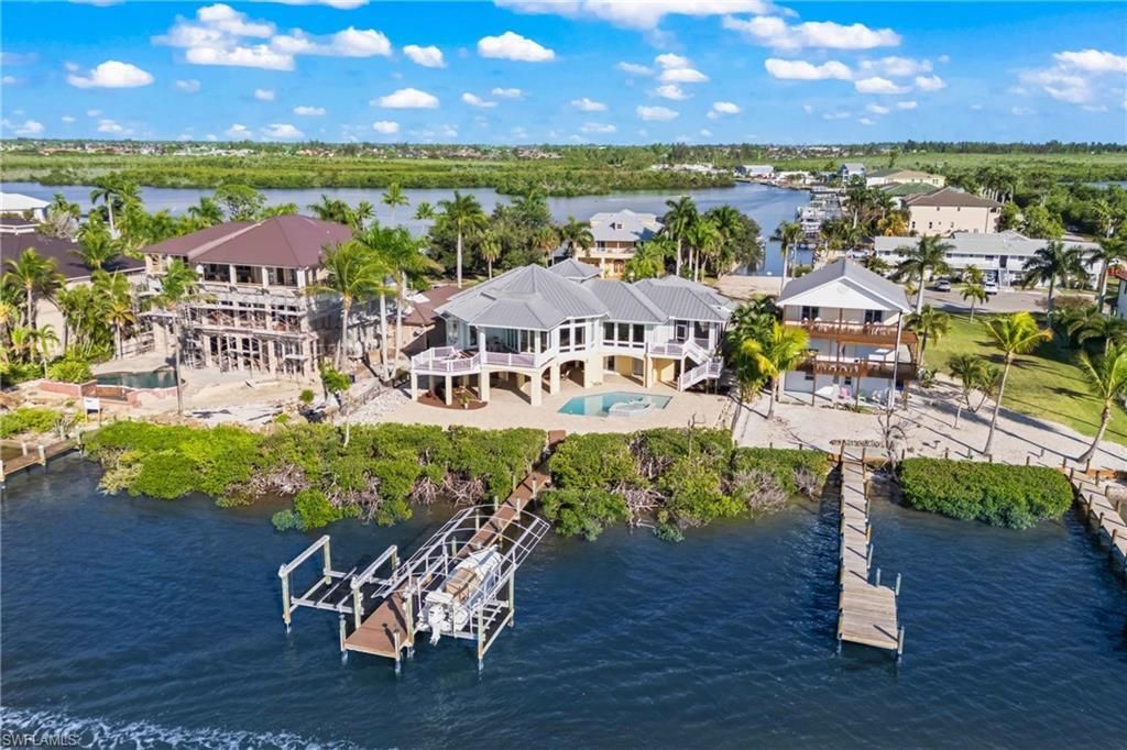 12271 Shoreview Dr, Matlacha, FL 33993 Photo