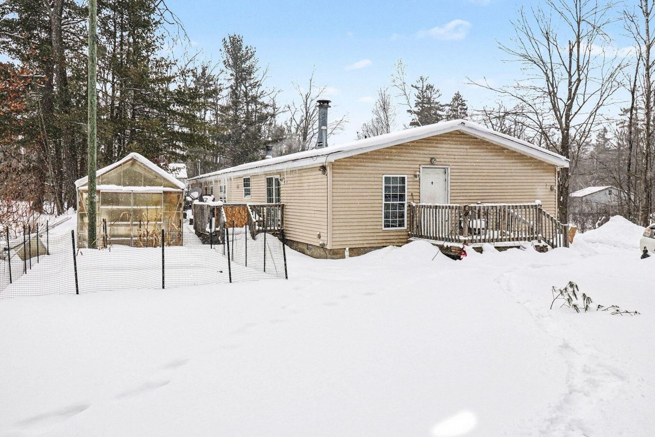 5941 N Red Oak Road, Lewiston, MI 49756 Main Photo