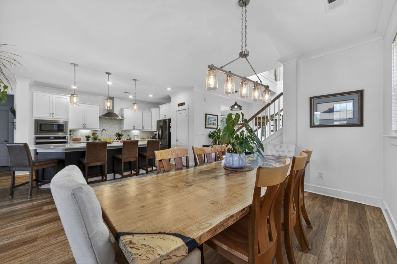 6128 Highway 165 Photo 14